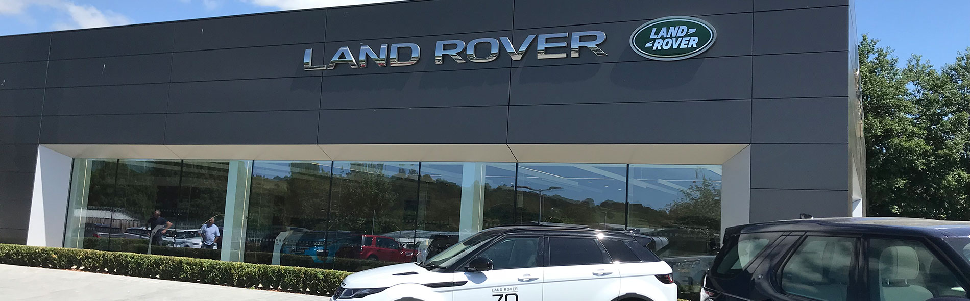 Land_Rover